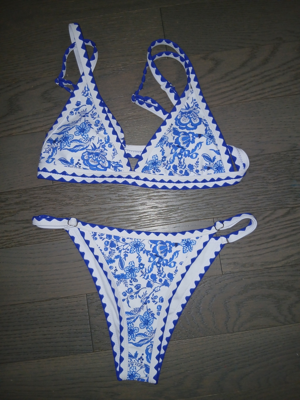 SHEIN Blue and White Floral Triangle Bikini Set
